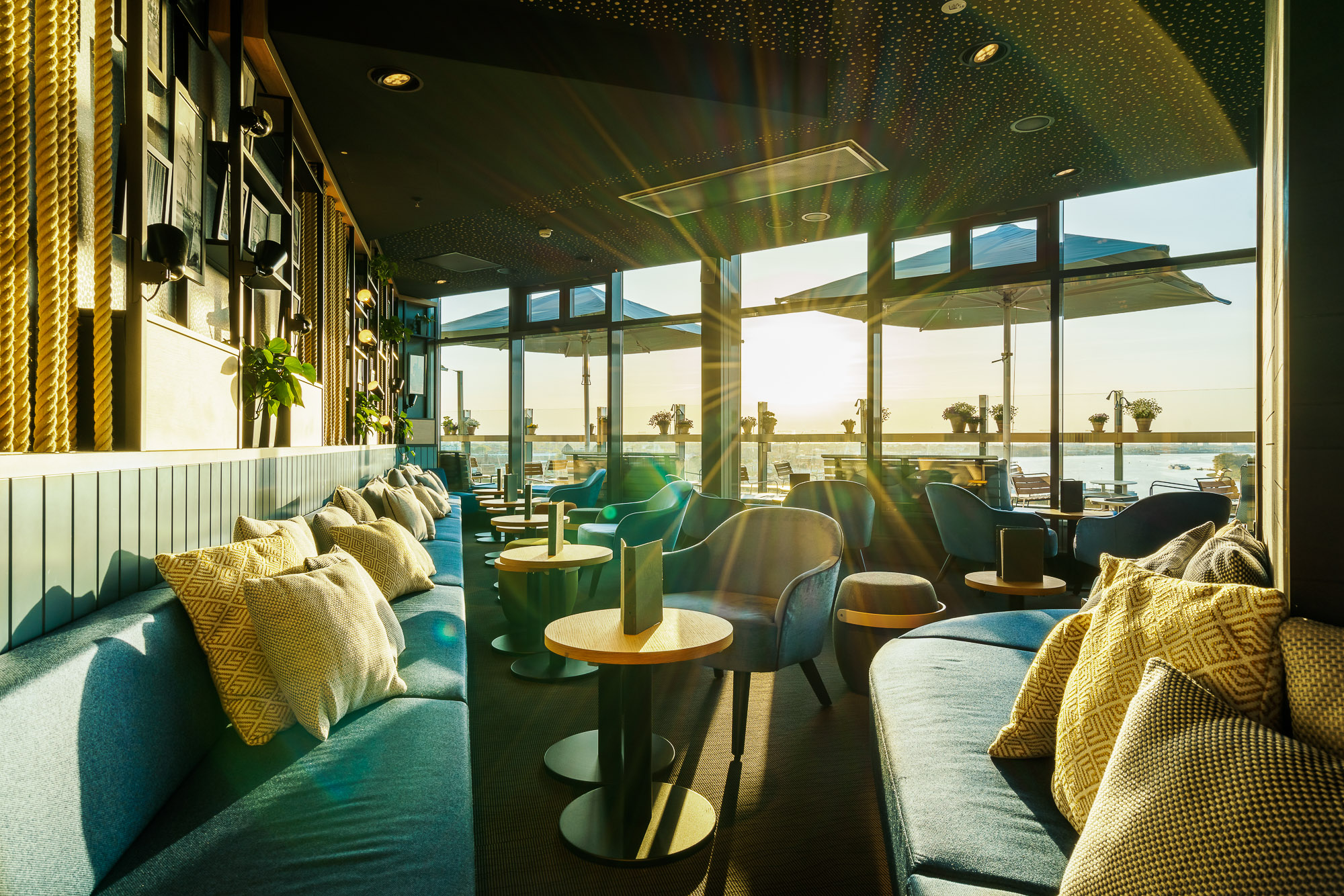 KAI40 Rooftop Bar (7. OG) (2)