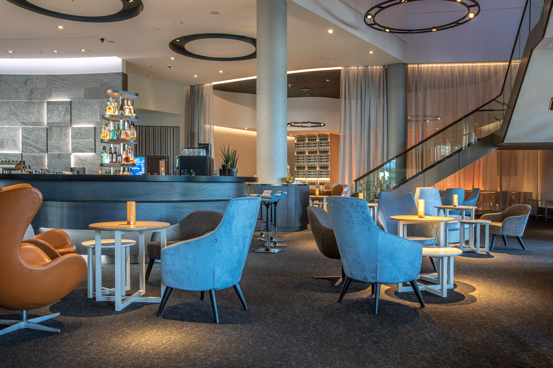 Lobby Lounge (5)