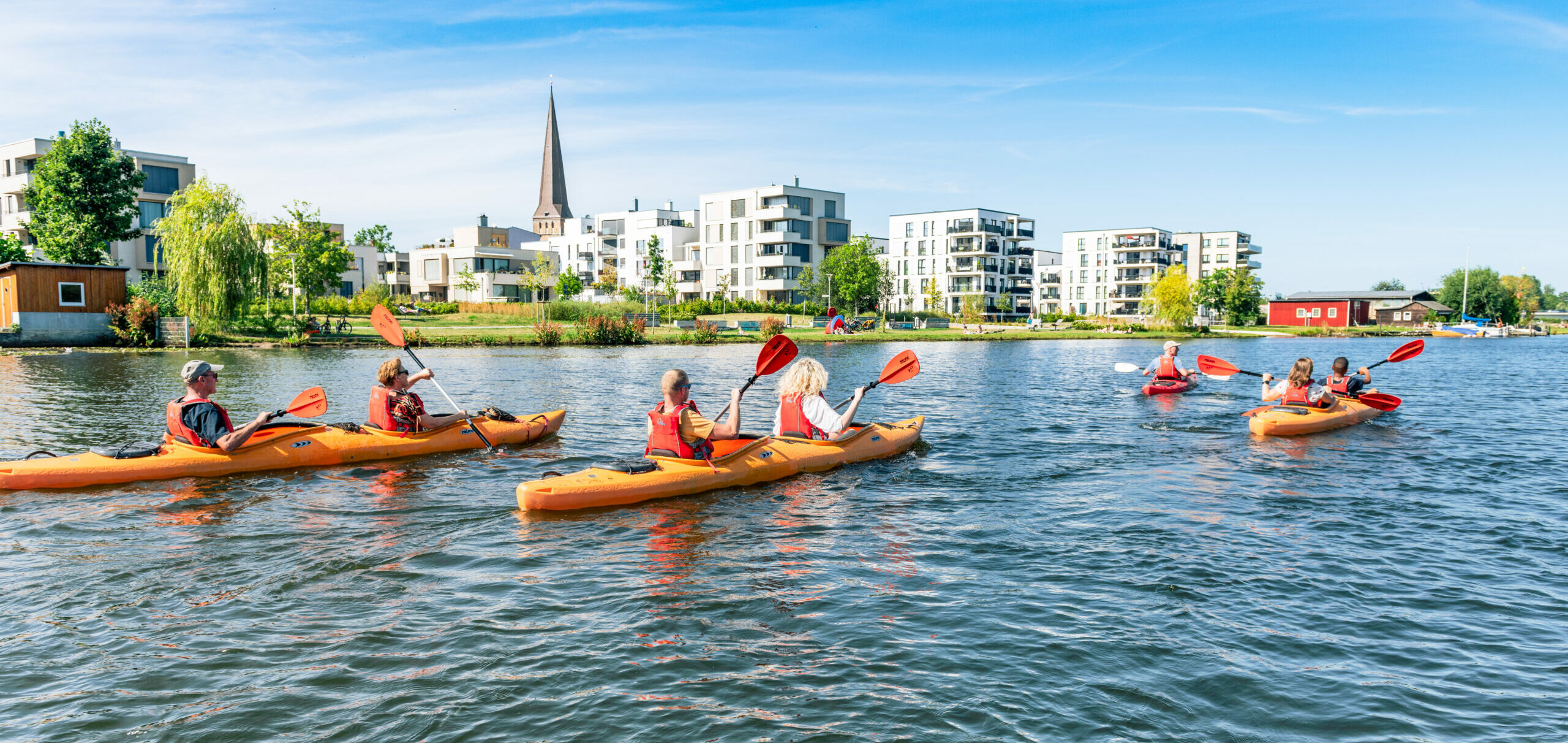 Stadtpaddeln durch Rostock_6 __ City paddling through Rostock_TMV_Tiemann